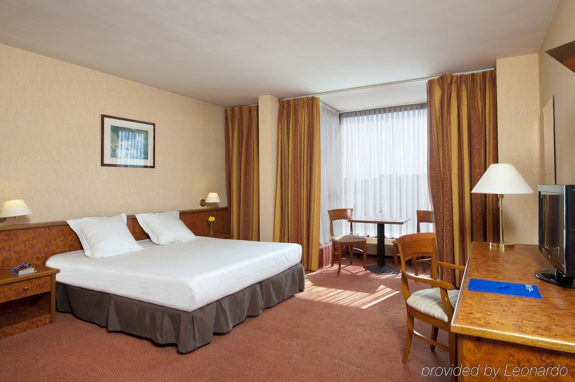 Hotel Брюссель Экстерьер фото