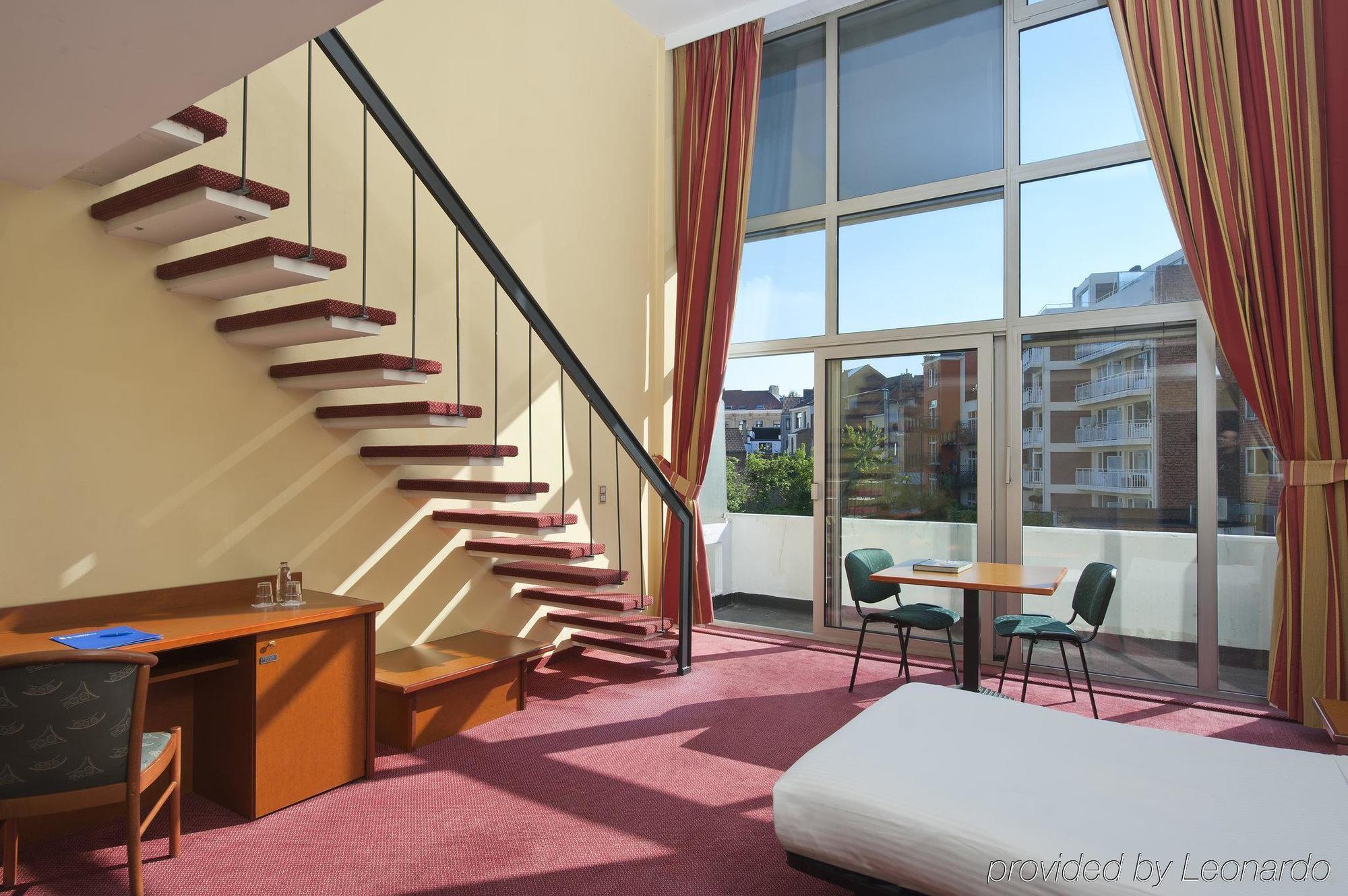 Hotel Брюссель Экстерьер фото