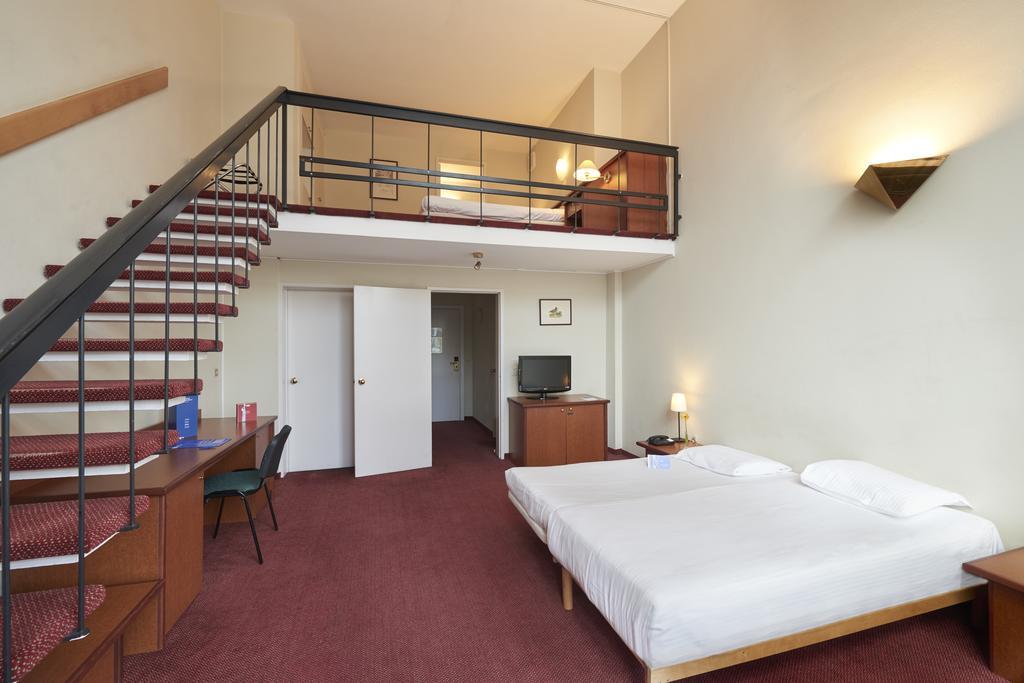 Hotel Брюссель Экстерьер фото
