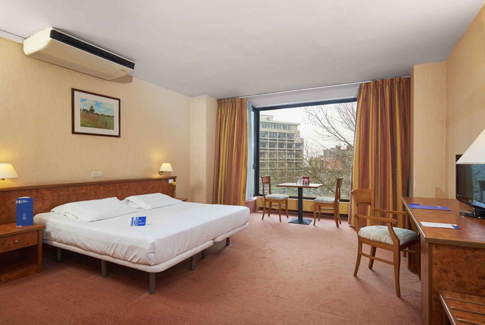 Hotel Брюссель Экстерьер фото