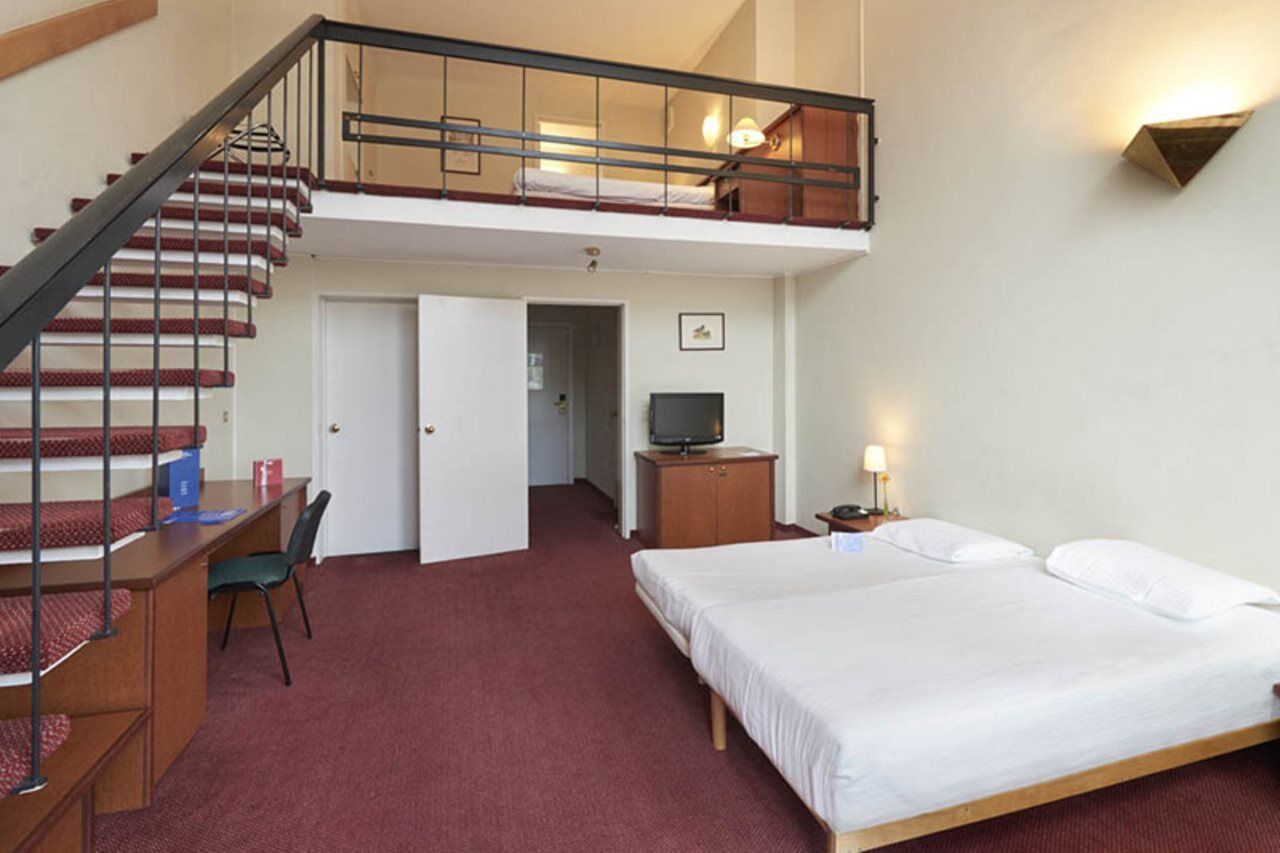 Hotel Брюссель Экстерьер фото